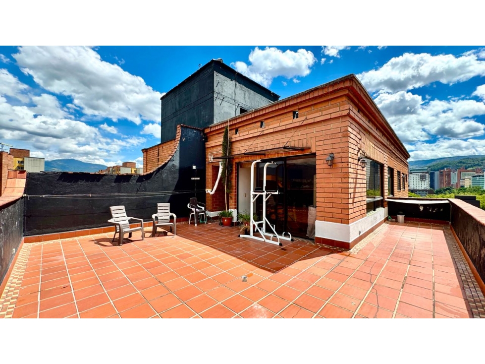 VENTA DE APARTAMENTO EN POBLADO PARA REMODELAR- OVIEDO — foto 4