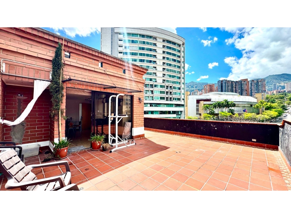 VENTA DE APARTAMENTO EN POBLADO PARA REMODELAR- OVIEDO — foto 5