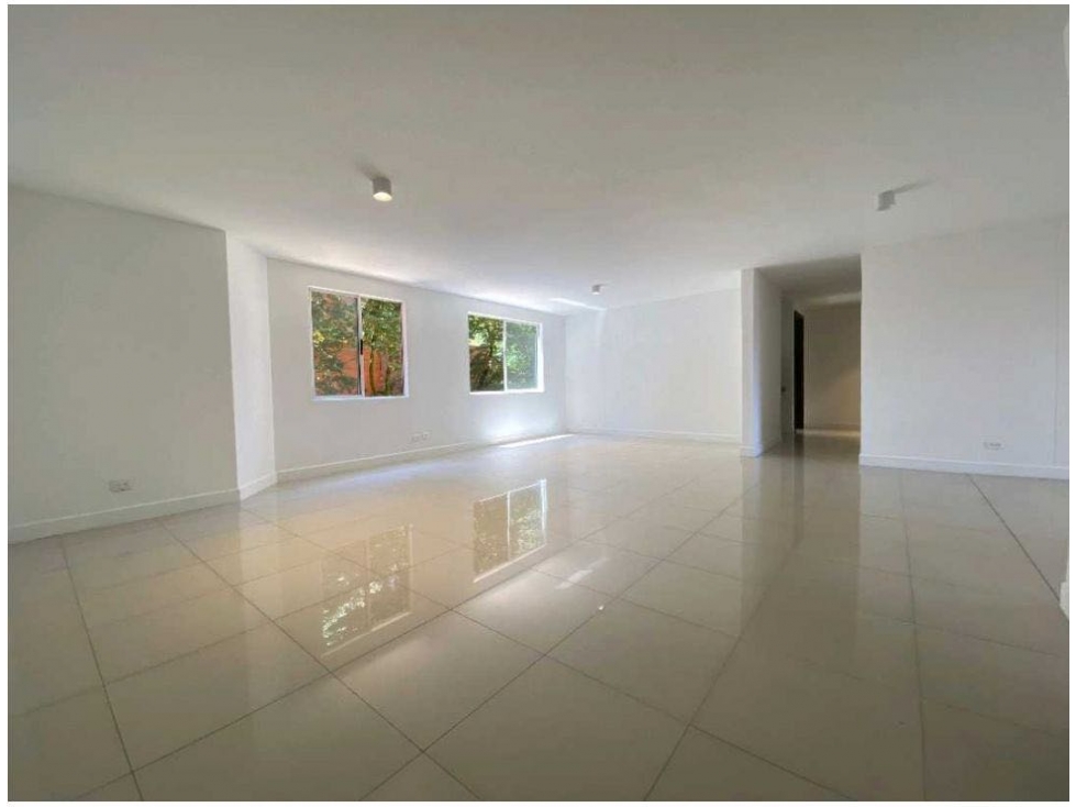 VENTA DE APARTAMENTO EN POBLADO-CASTROPOL — foto 3