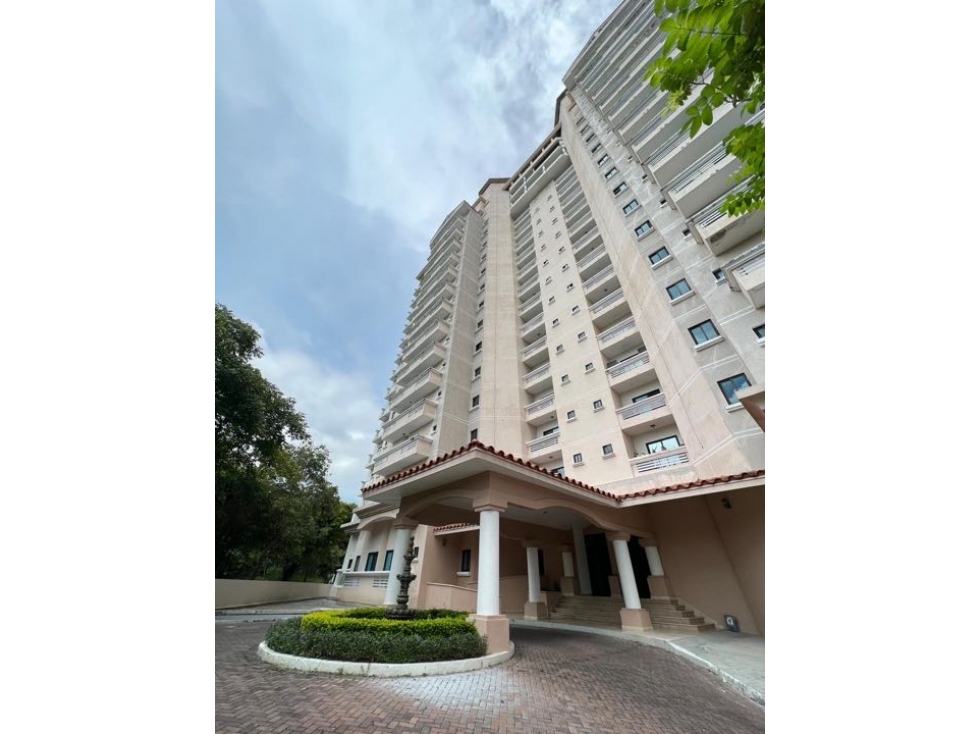 VENTA Y ALQUILER DE APARTAMENTO EN VISTA MAR PH LAS OLAS II TC