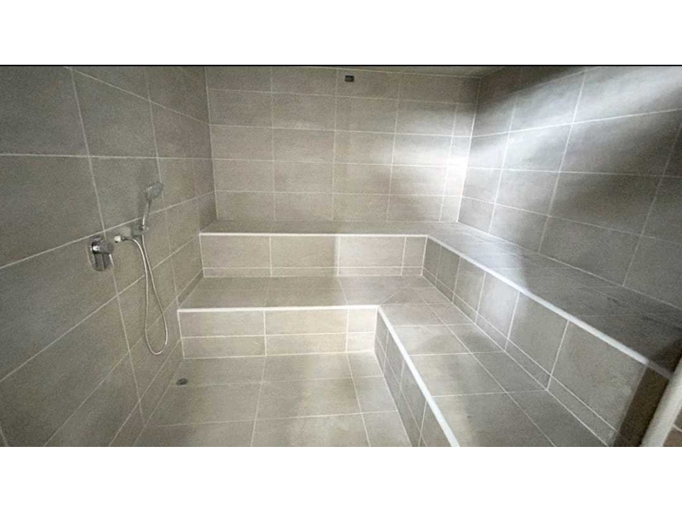 Venta de apartamento en Rionegro sector Fontibón, Antioquia, piso alto — foto 3