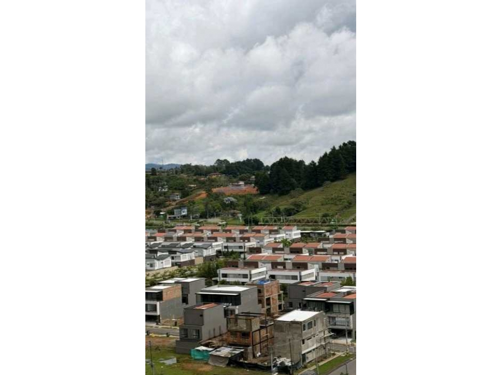 VENTA DE APARTAMENTO EN RIONEGRO, SECTOR BARRO BLANCO. — foto 2