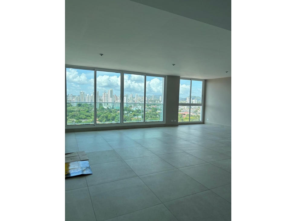 VENTA DE APARTAMENTO EN RIVERA DEL GOLF L/B COCO DEL MAR 183 M2