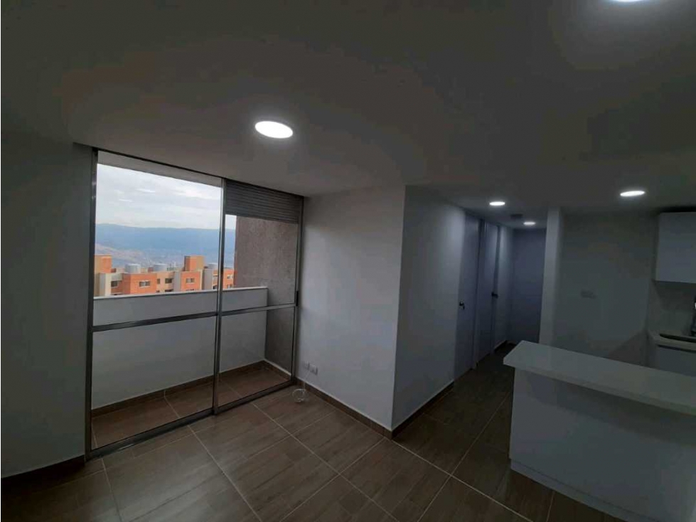 VENTA DE APARTAMENTO EN ROBLEDO PAJARITO — foto 2