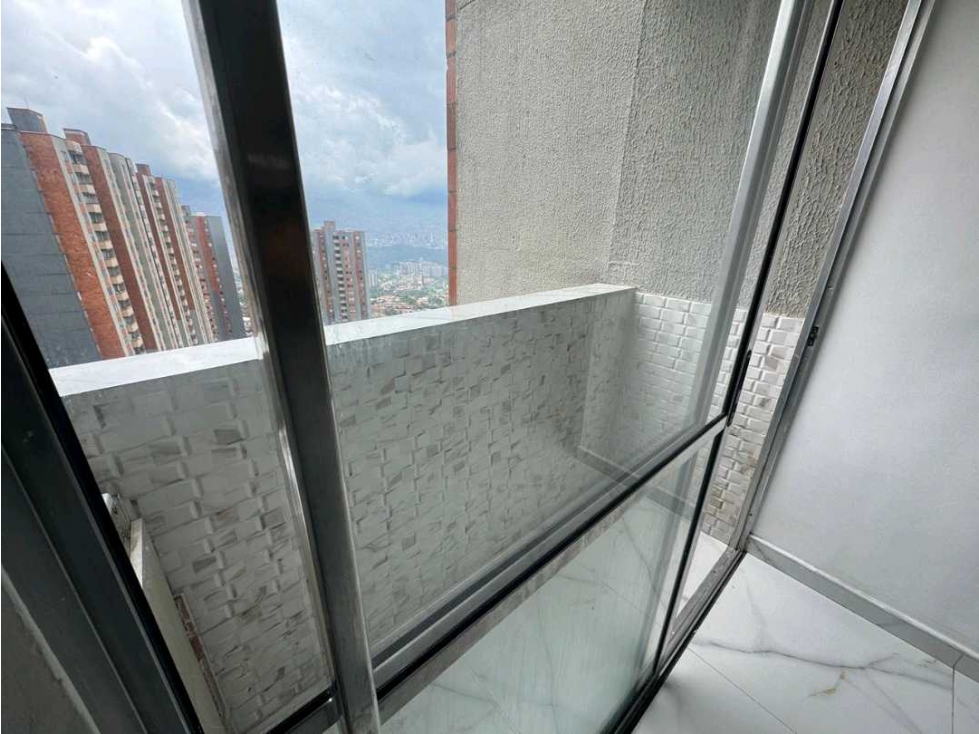 VENTA DE APARTAMENTO EN ROBLEDO PAJARITO — foto 4
