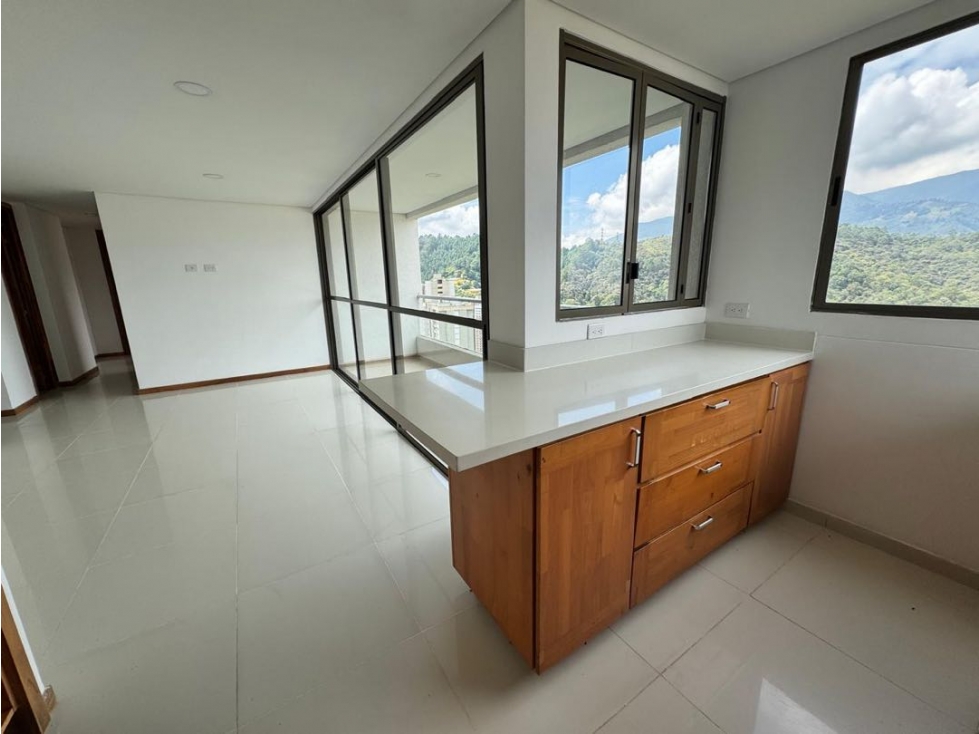 VENTA DE APARTAMENTO EN SABANETA V. SAN JOSÉ — foto 3