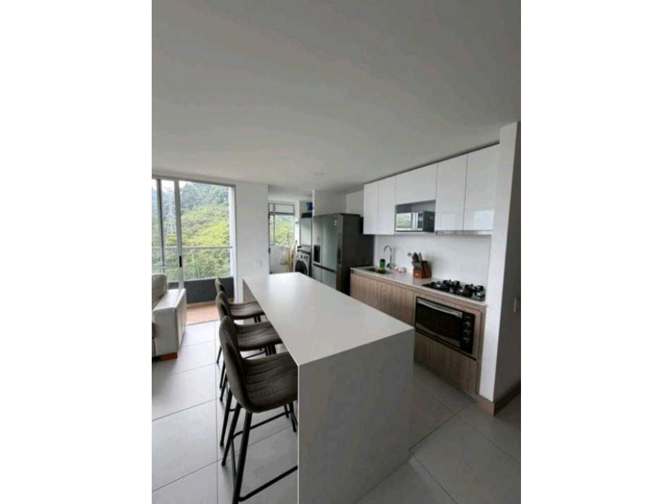 VENTA DE APARTAMENTO EN SABANETA PARTE BAJA. - 4