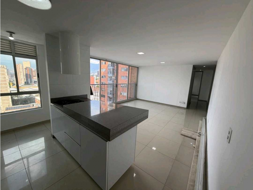 VENTA DE APARTAMENTO EN SABANETA, CERCA A LAS VEGAS. — foto 3