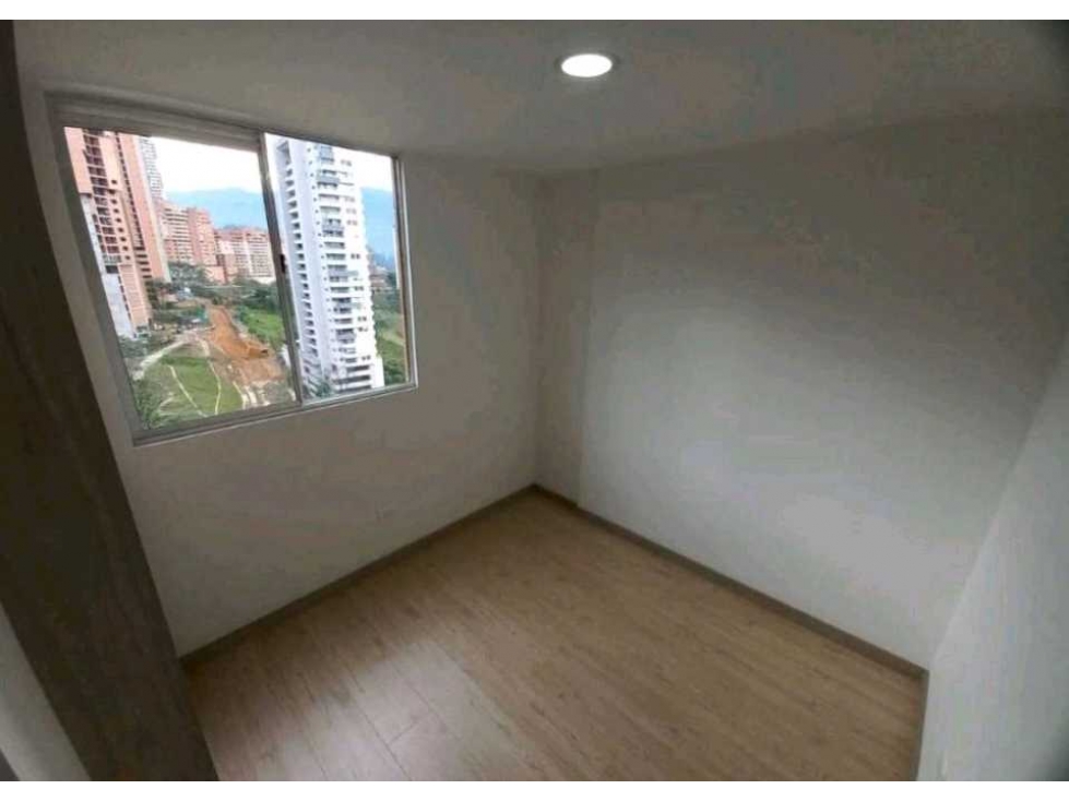 VENTA DE APARTAMENTO EN SABANETA, SECTOR LAS LOMITAS. — foto 6