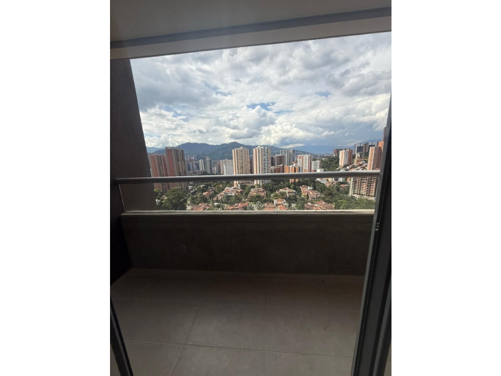 Venta de apartamento en Sabaneta , Loma de San José! Para estrenar — foto 4