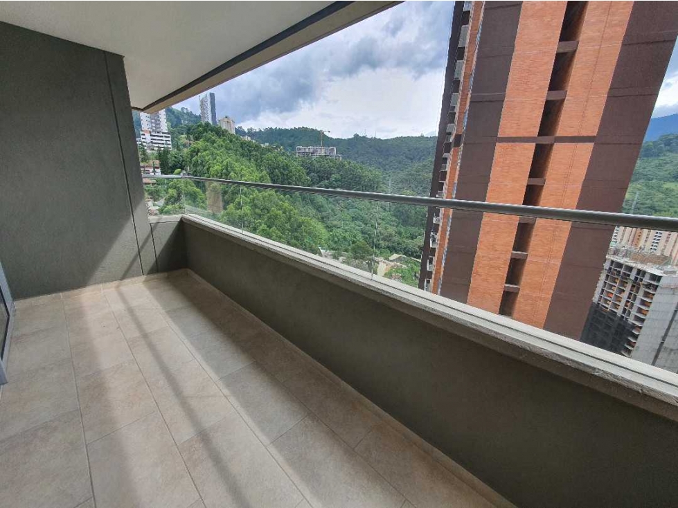 VENTA DE APARTAMENTO EN SABANETA. SAN JOSÉ ANTES DE LA LOMA. — foto 3