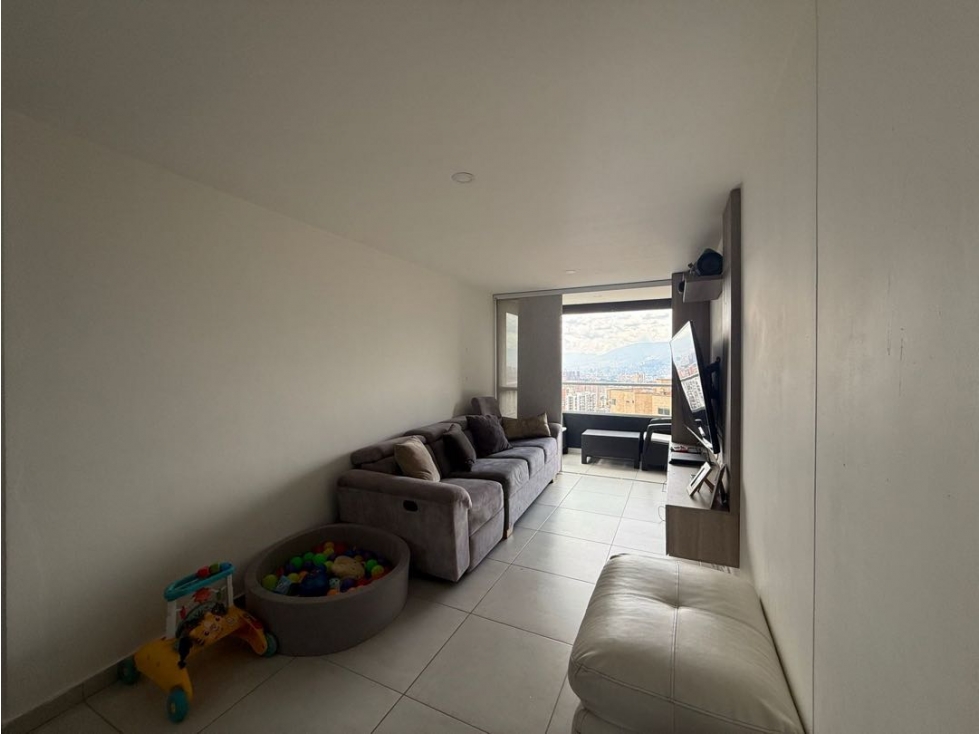 VENTA DE APARTAMENTO EN SABANETA - AVES MARIA — foto 2