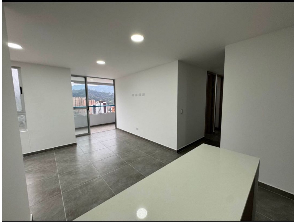 Venta de Apartamento en Sabaneta las Lomitas — foto 2