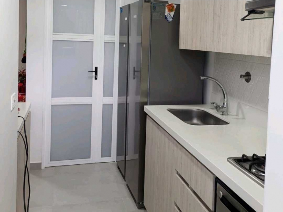 VENTA DE APARTAMENTO EN SABANETA SECTOR CAÑAVERALEJO — foto 3