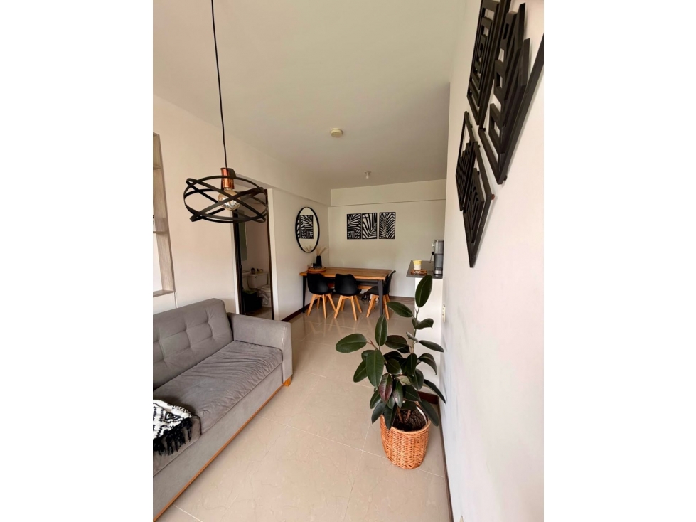 VENTA DE APARTAMENTO EN SABANETA - PARTE PLANA EL ALTO DE LAS FLORES — foto 2