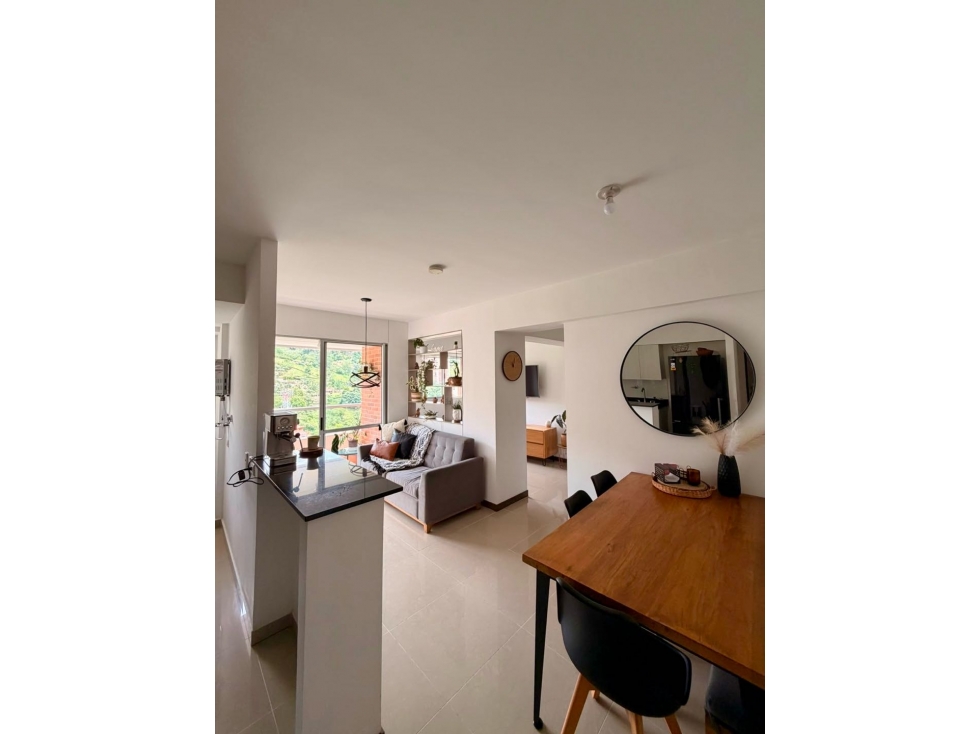 VENTA DE APARTAMENTO EN SABANETA - PARTE PLANA EL ALTO DE LAS FLORES — foto 5