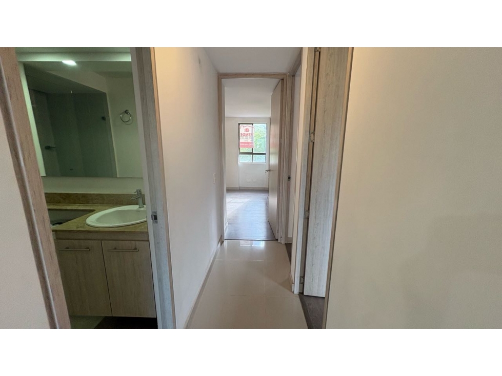 Venta de apartamento en Sabaneta - Sector Las Lomitas — foto 5