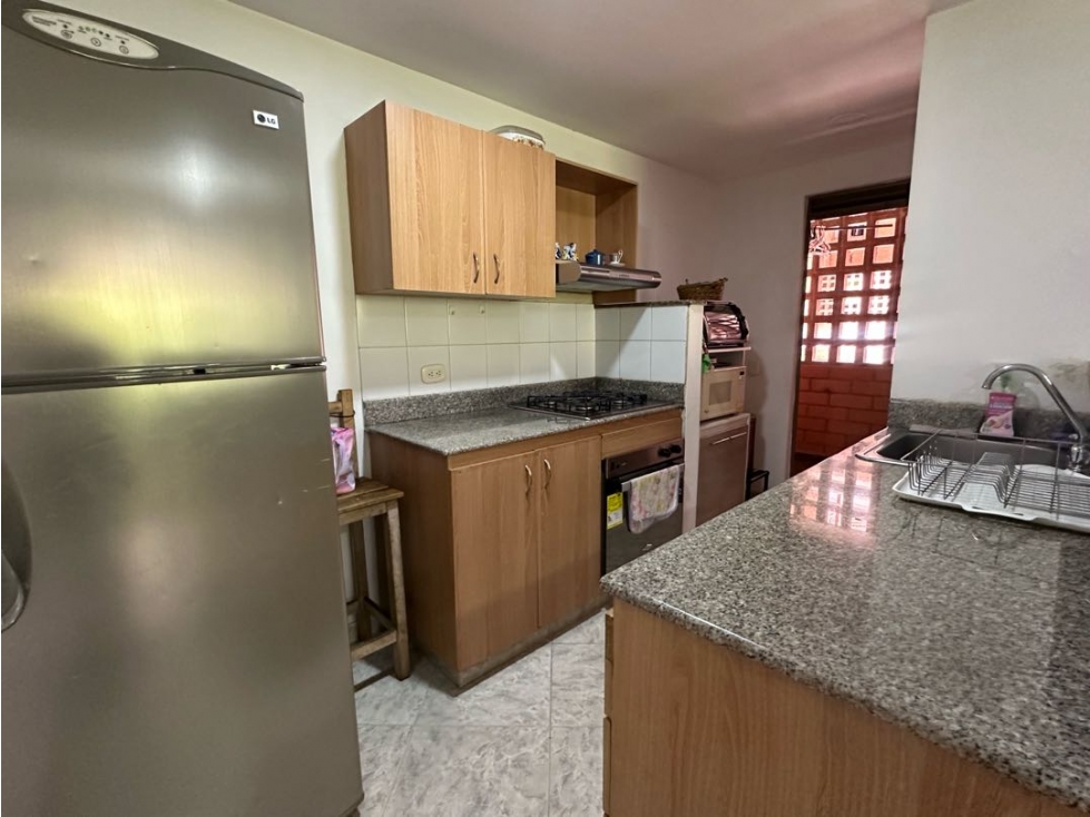 VENTA DE APARTAMENTO EN SABANETA PARTE PLANA — foto 4
