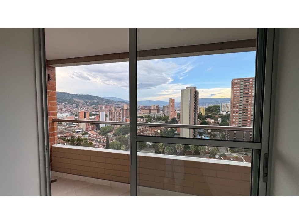 Venta de apartamento en Sabaneta - Alto de las flores — foto 5