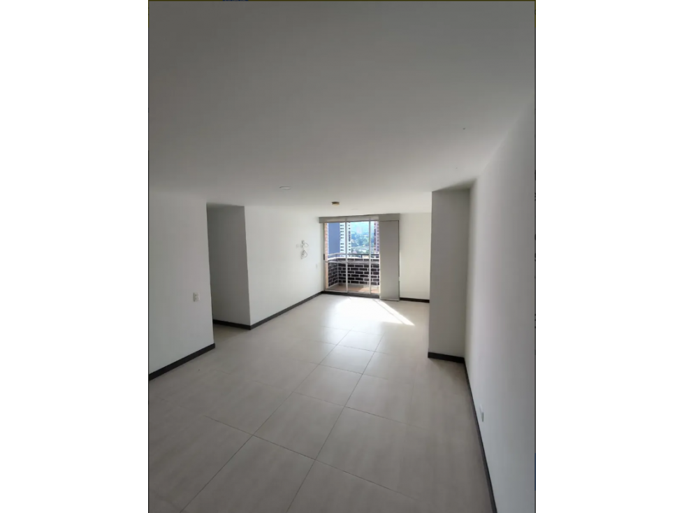 VENTA DE APARTAMENTO EN SABANETA- PARQUE — foto 2