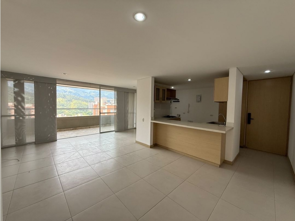 VENTA DE APARTAMENTO EN SABANETA-SAN JOSE PARTE BAJA — foto 2