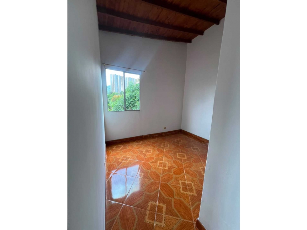 Venta de apartamento en San Antonio de prado sector Villaeloisa — foto 4