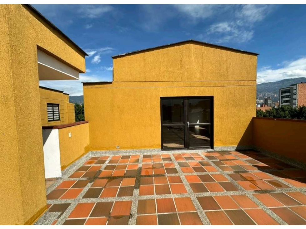 VENTA DE APARTAMENTO EN SAN JOAQUIN.
