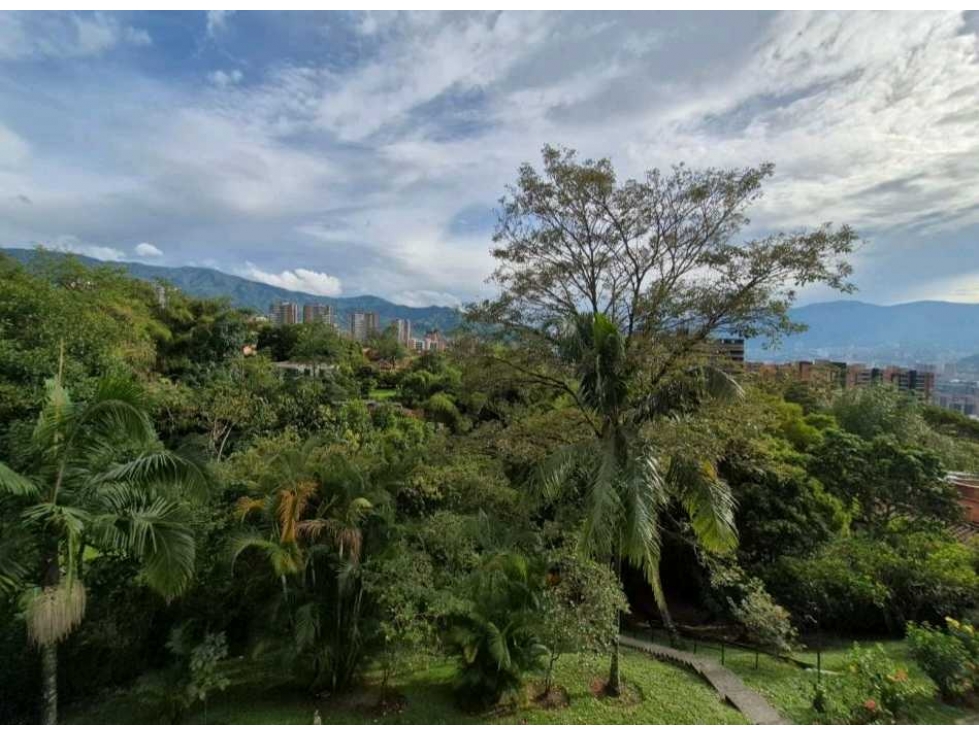 VENTA DE APARTAMENTO EN SAN LUCAS, EL POBLADO. — foto 2