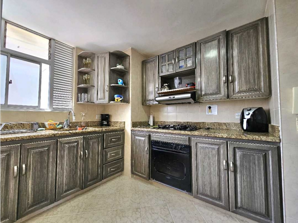 Venta de apartamento en Santa Teresita, Laureles — foto 2