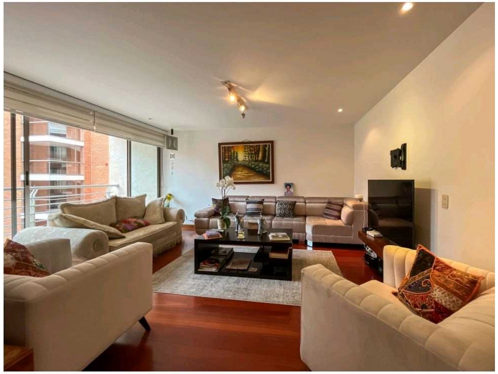 VENTA DE APARTAMENTO EN SANTA ANA OCCIDENTAL. — foto 4