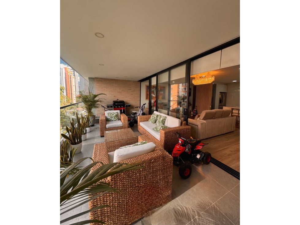 VENTA DE APARTAMENTO EN SANTA MARÍA DE LOS ANGELES, EL POBLADO. - 2