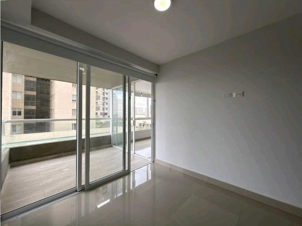 VENTA DE APARTAMENTO EN SECTOR DE LA CASTELLANA — foto 3