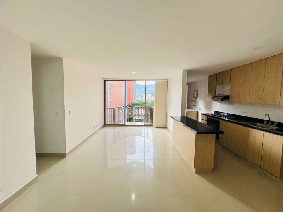 Venta de apartamento en Suramérica, Itagui — foto 2