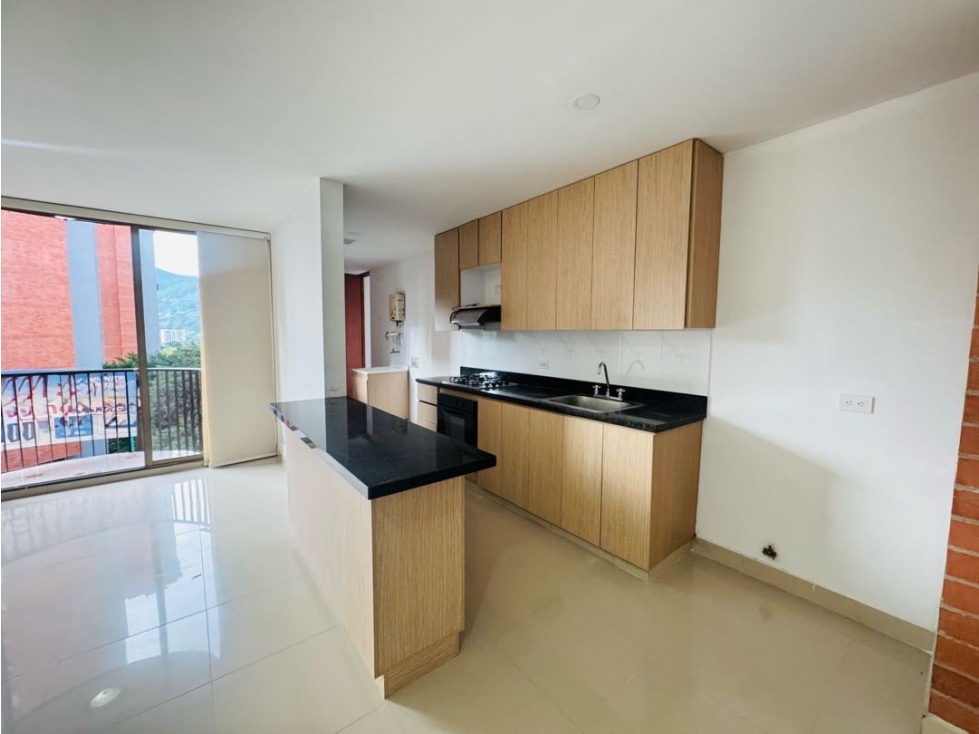 Venta de apartamento en Suramérica, Itagui — foto 4