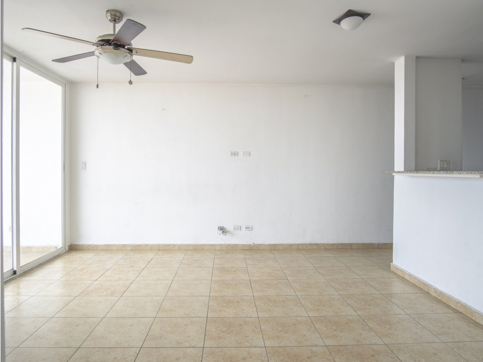Venta de Apartamento en Transistmica, PH Cosmopolitan Tower — foto 3