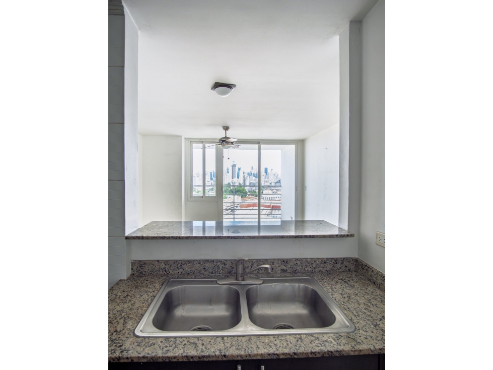 Venta de Apartamento en Transistmica, PH Cosmopolitan Tower — foto 4