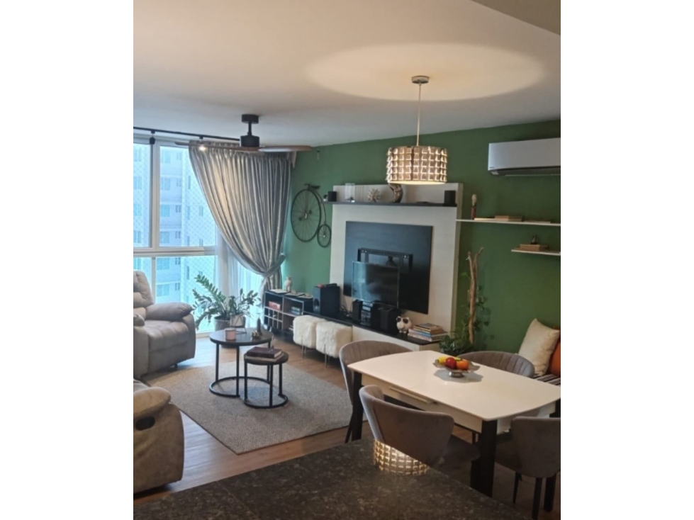 VENTA DE APARTAMENTO EN VÍA ESPAÑA