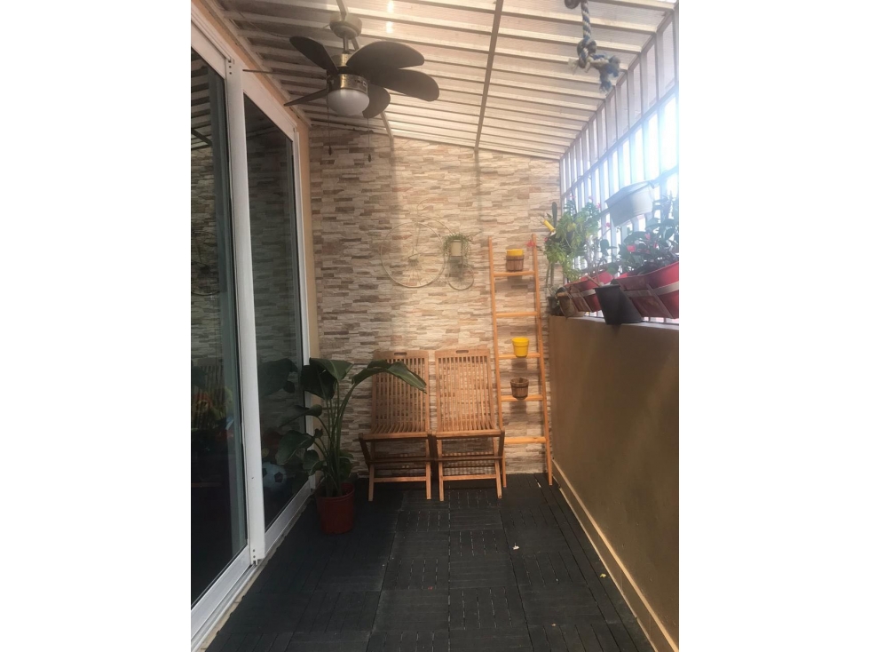 VENTA DE APARTAMENTO EN VÍA ESPAÑA — foto 4