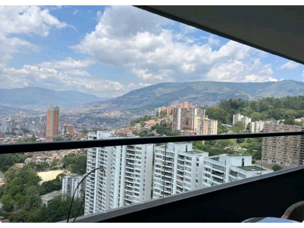 Venta de apartamento en Vía las Palmas, sector Country en Medellín — foto 4