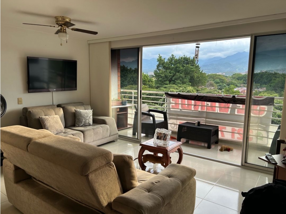 ALQUILER DE APARTAMENTO EN VALLE DEL LILI, SUR DE CALI 658. - 1