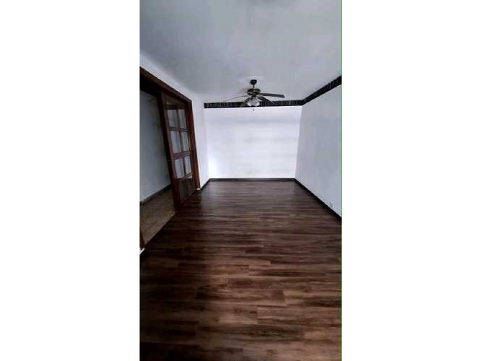 VENTA DE APARTAMENTO EN VIA PORRAS EN PH BAHIA AZUL 151m2 JP — foto 4