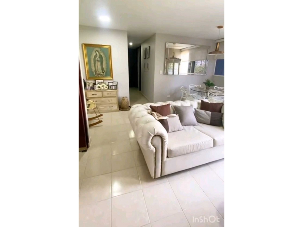 Venta de apartamento en Villa Carolina