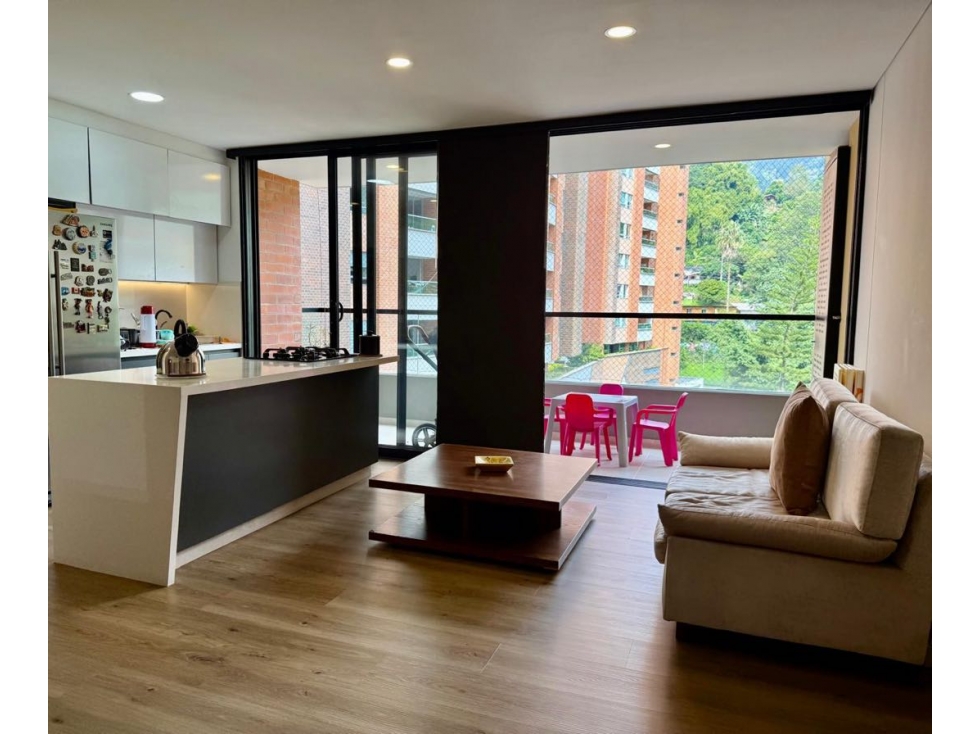 Venta de apartamento envigado Loma los mesa — foto 3