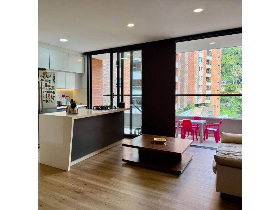 Venta de apartamento envigado Loma los mesa — foto 4
