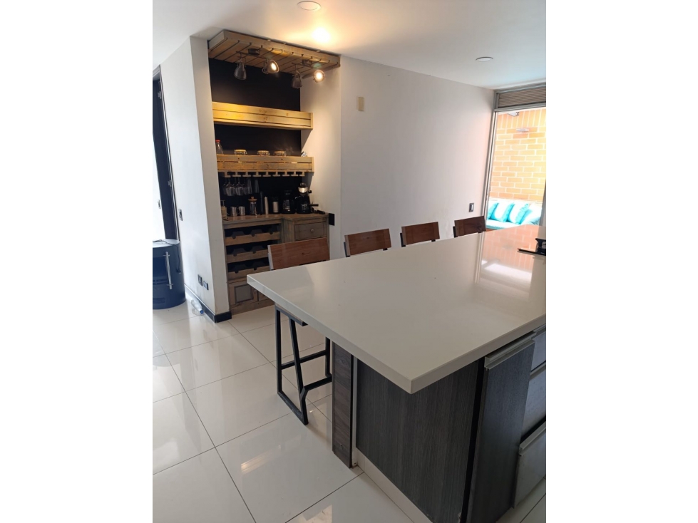 Venta de apartamento Envigado - Loma Esmeraldal — foto 2