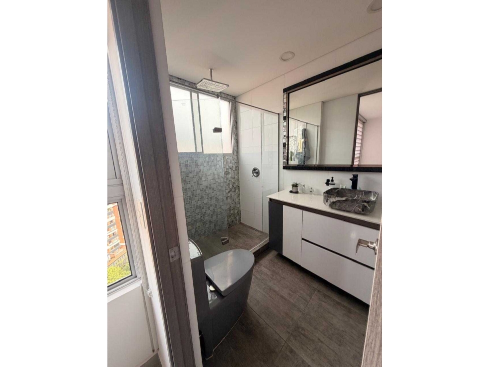 VENTA DE APARTAMENTO ENVIGADO PARTE PLANA PISO ALTO CON VISTA — foto 6