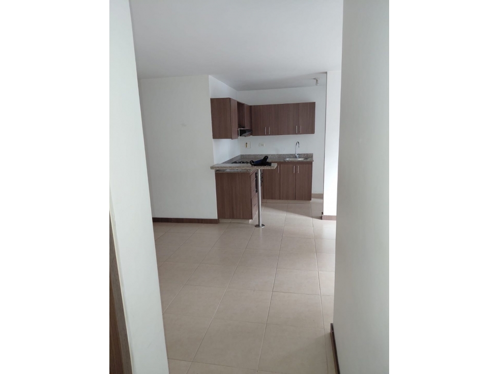 Venta de apartamento hermoso y amplio en suramerica