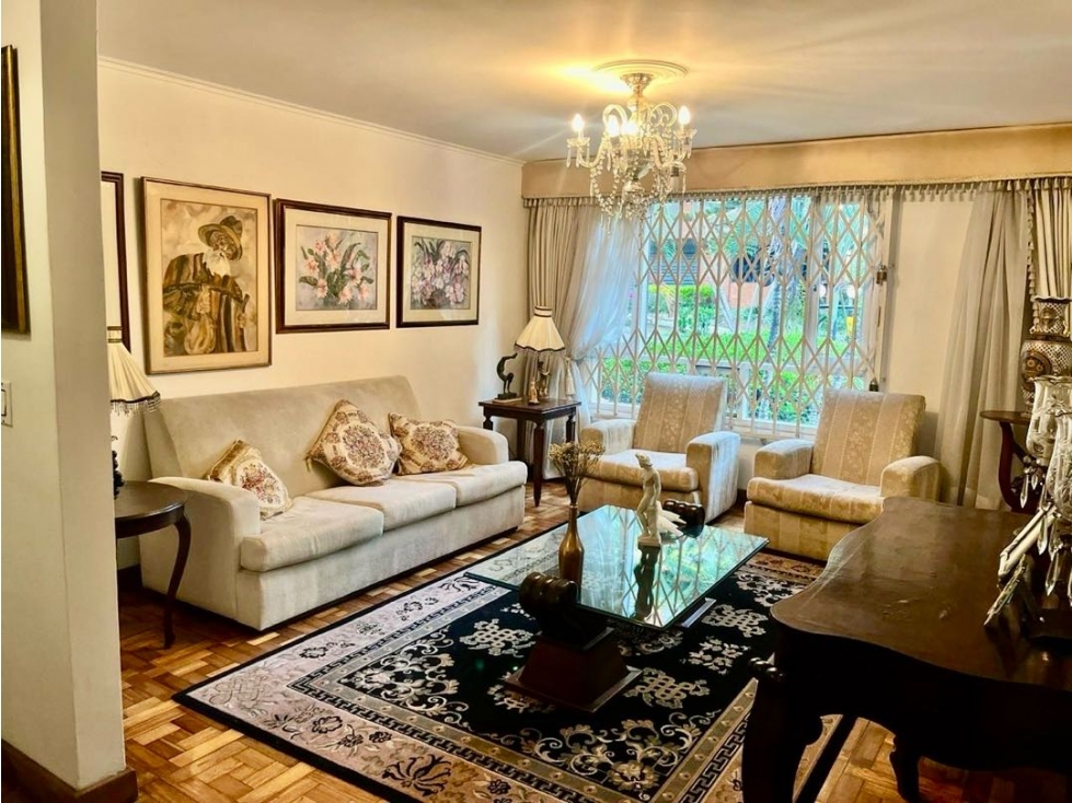 Venta de apartamento ideal para remodelar sector Provenza