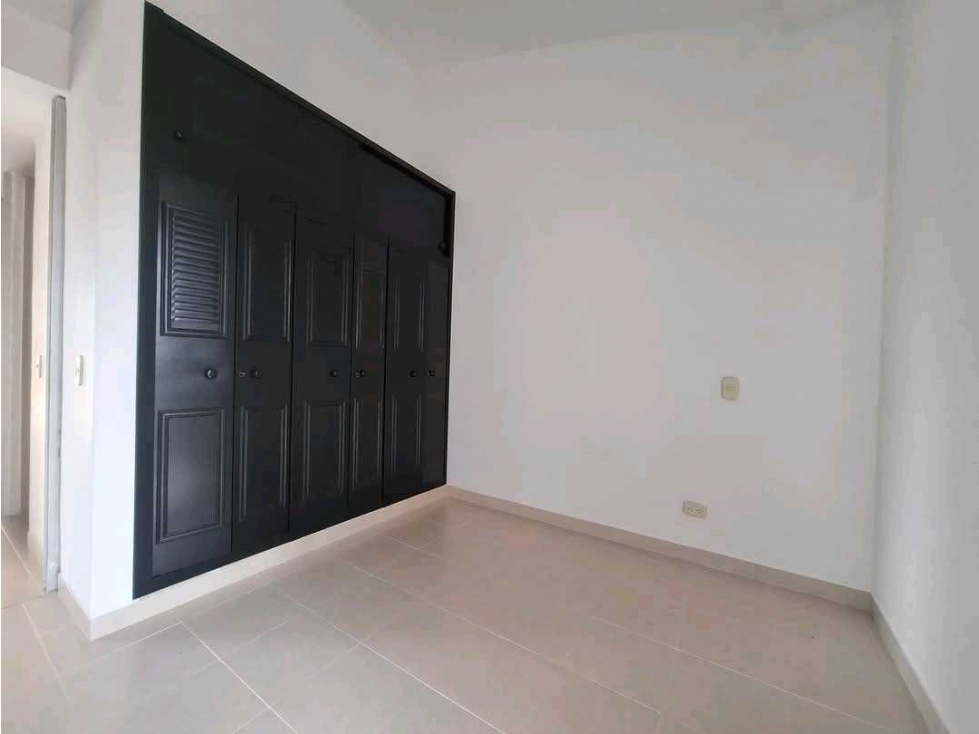 VENTA DE APARTAMENTO JARDINES DE SANTA MARIA CARTAGO VALLE — foto 4