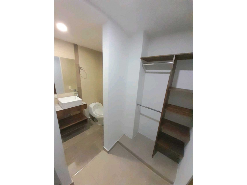 VENTA DE APARTAMENTO LA CASTELLANA - 3